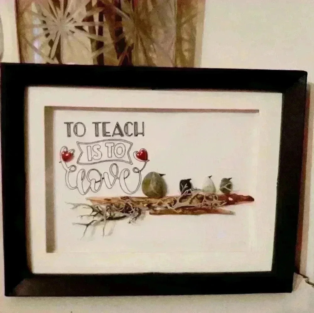 Pebble  art frame